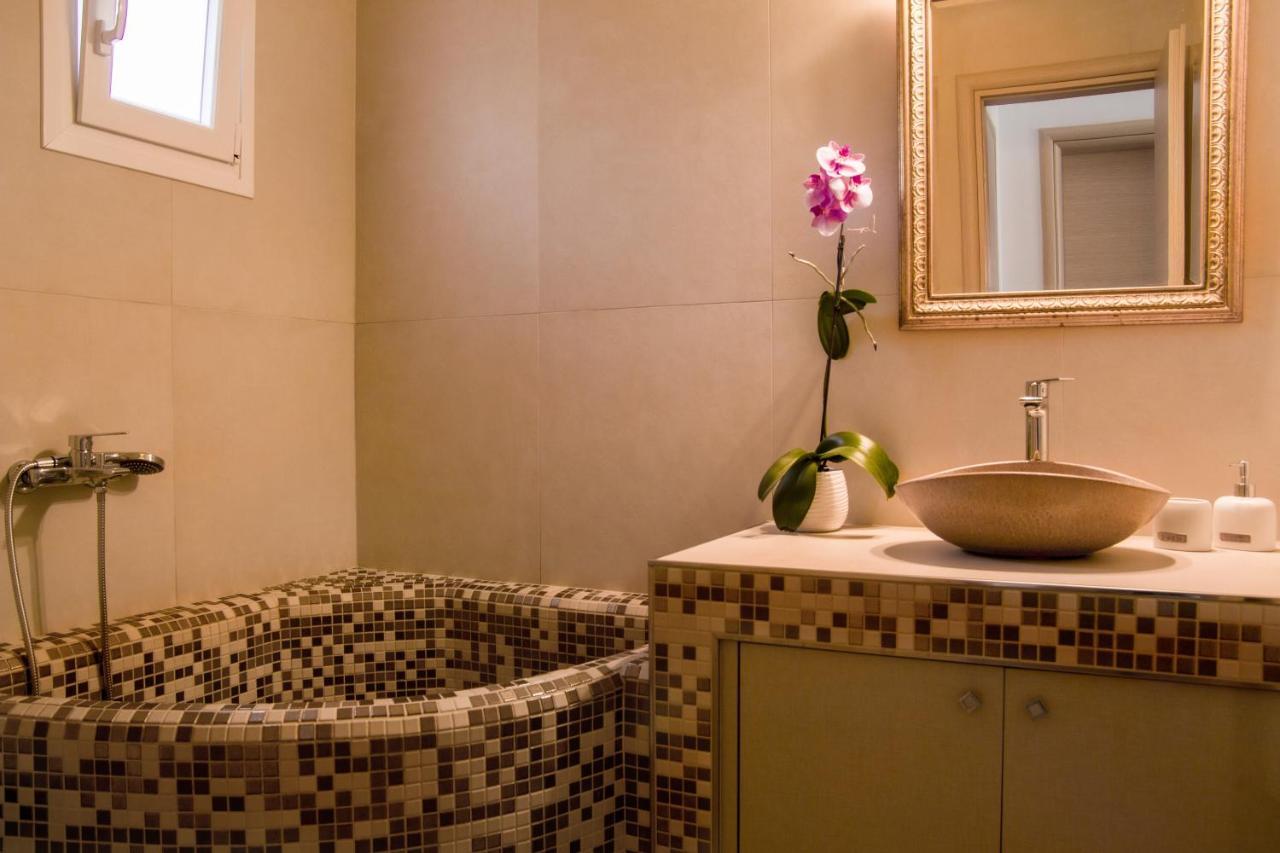 Pithos Modern Apartments Vóthon Екстериор снимка