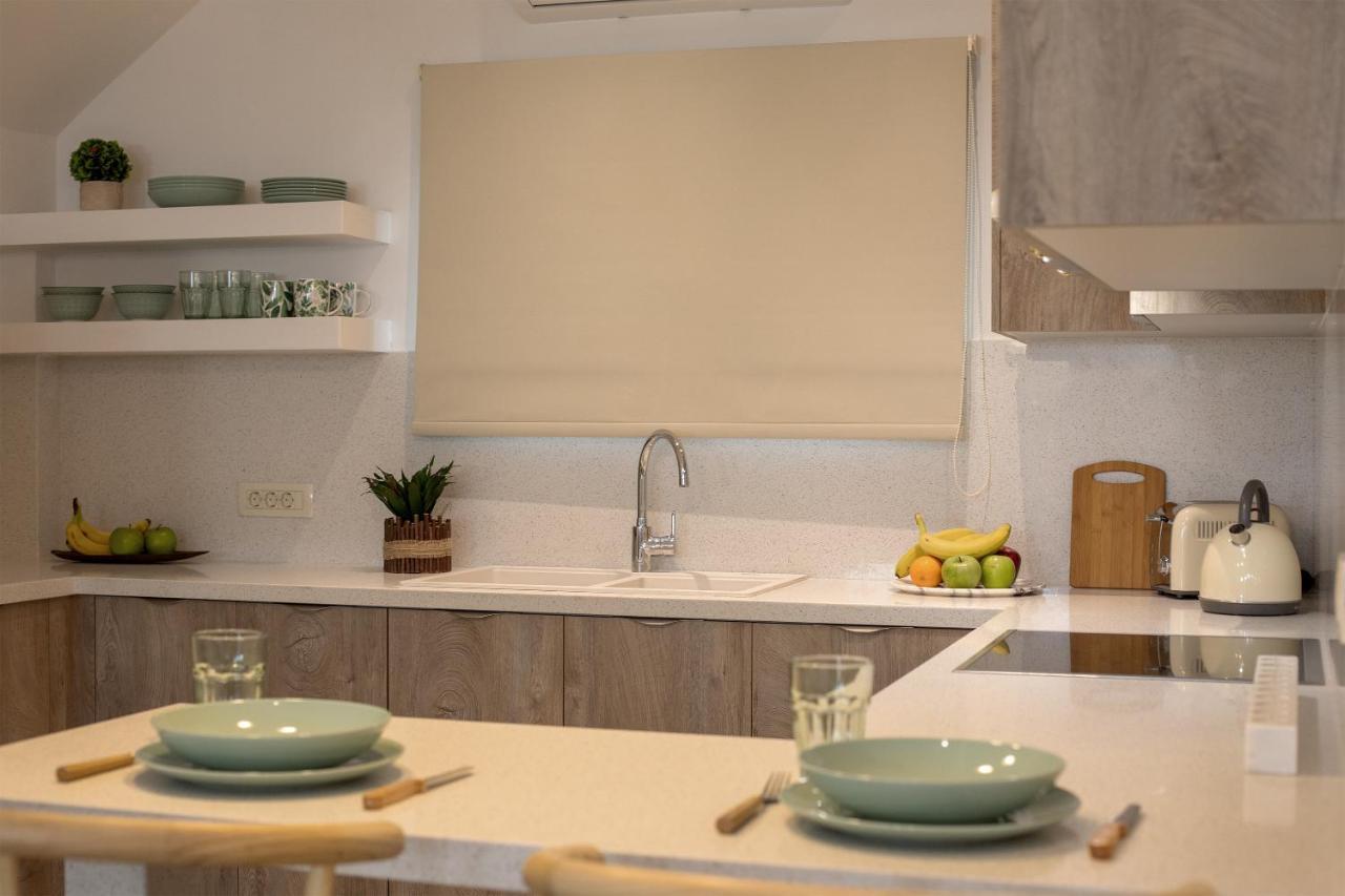 Pithos Modern Apartments Vóthon Екстериор снимка
