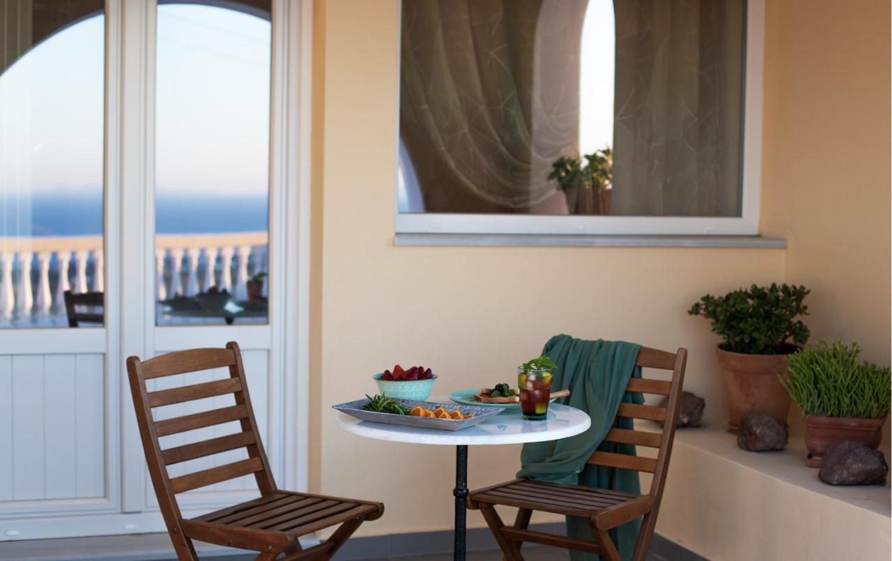 Pithos Modern Apartments Vóthon Екстериор снимка