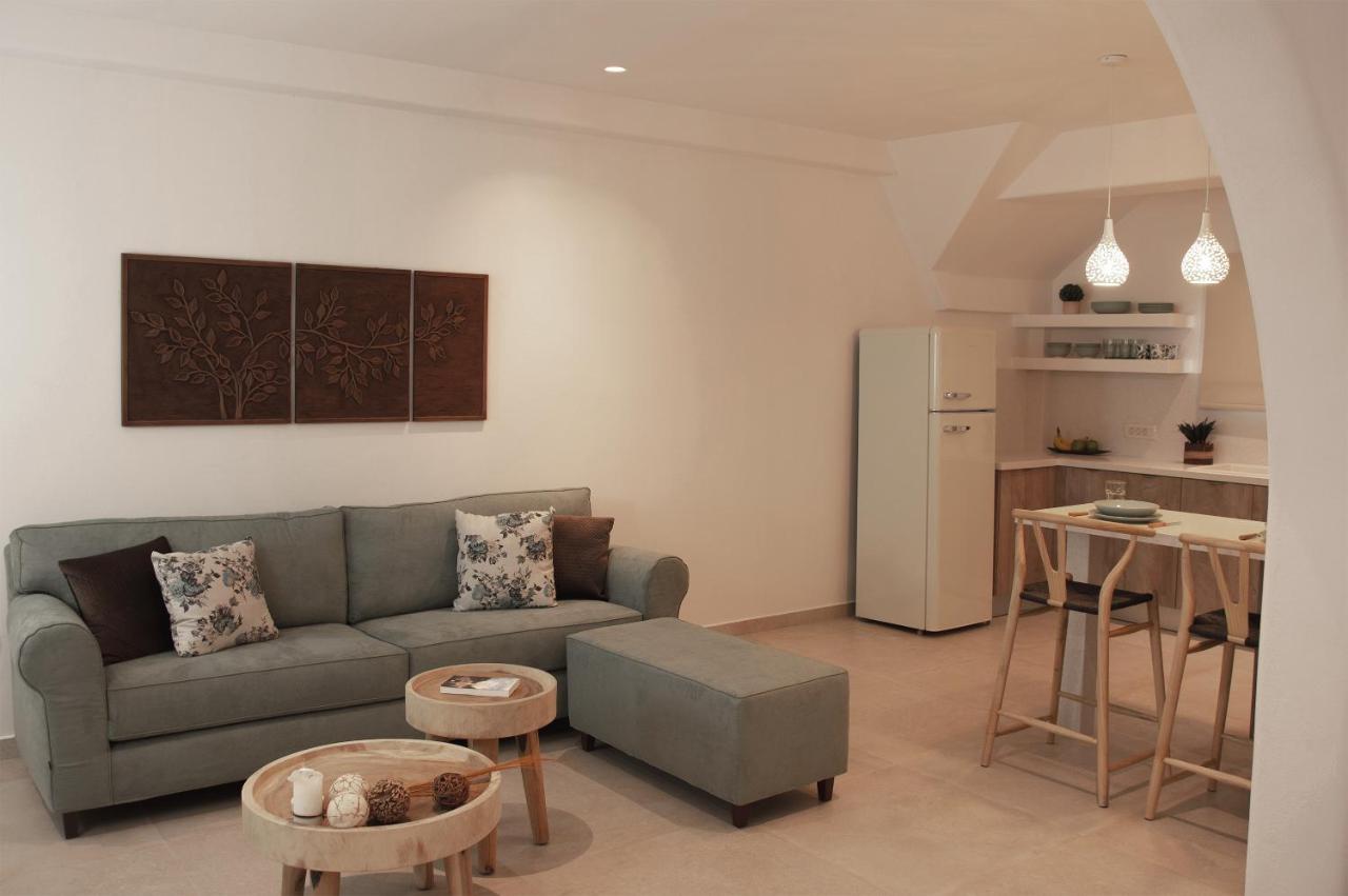 Pithos Modern Apartments Vóthon Екстериор снимка